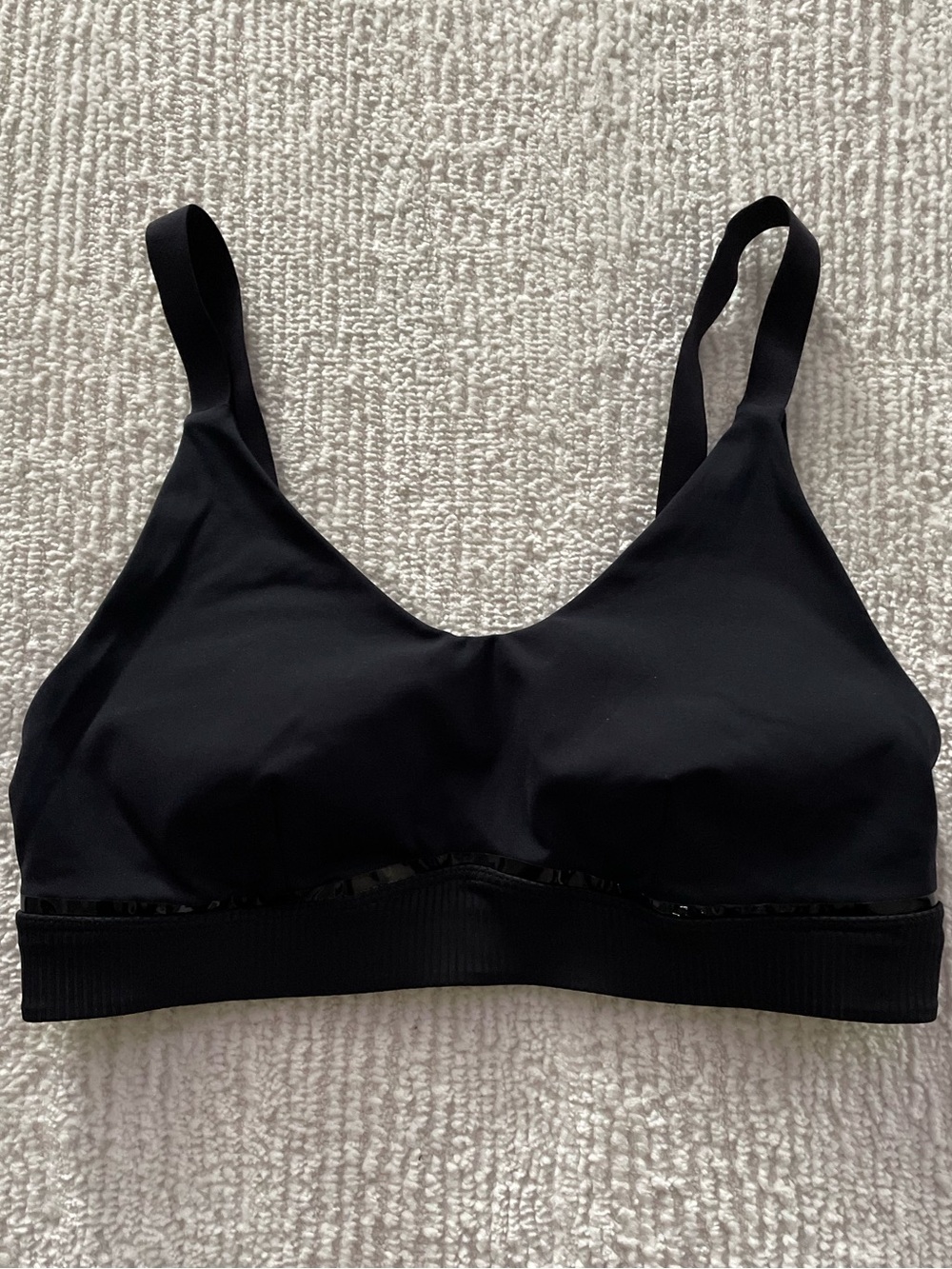 Lululemon Radiant Motion Bra *Medium Support, B/C Cups size 10